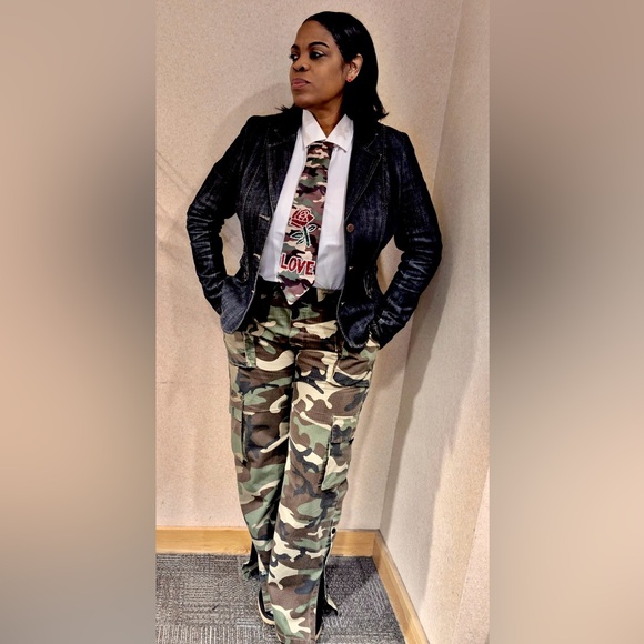 IT’S ALL IN THE TIES LIVE SHOW!!👔 FAMILY TIES!! - Picture 5 of 17